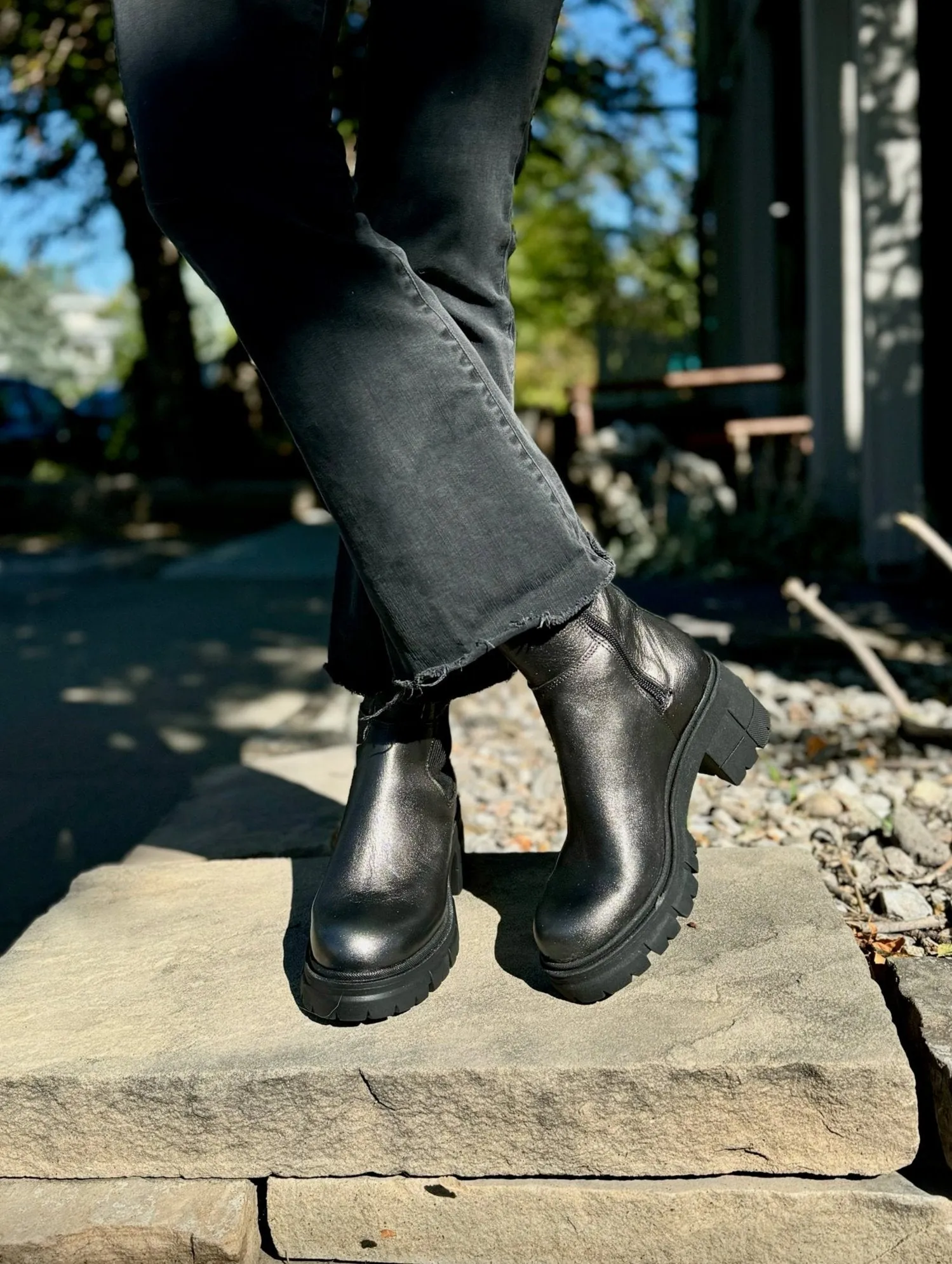 Brunas in Steel