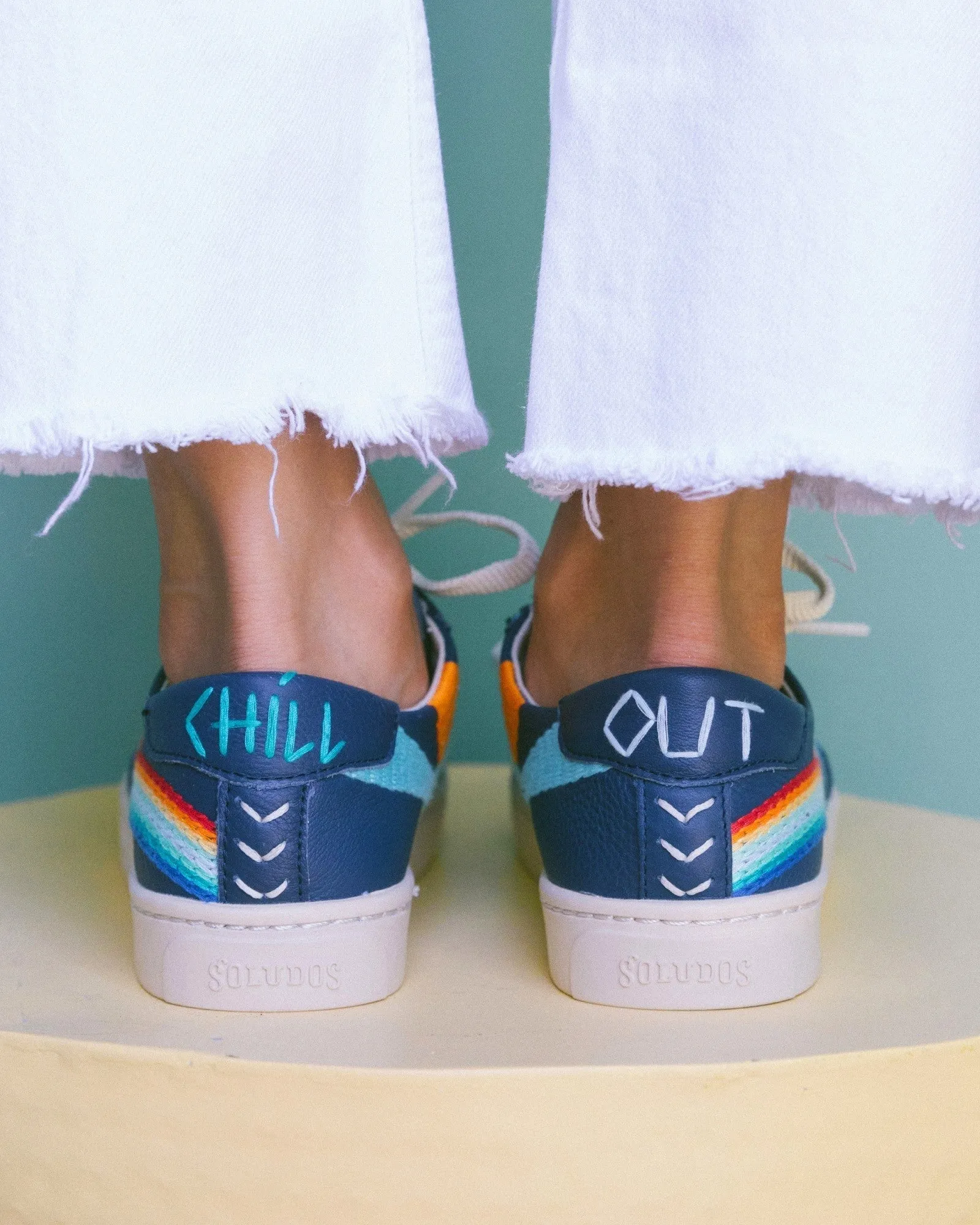 Womens_Sneakers_The Ibiza_Embroidery_Marine Blue - Rainbow Wave