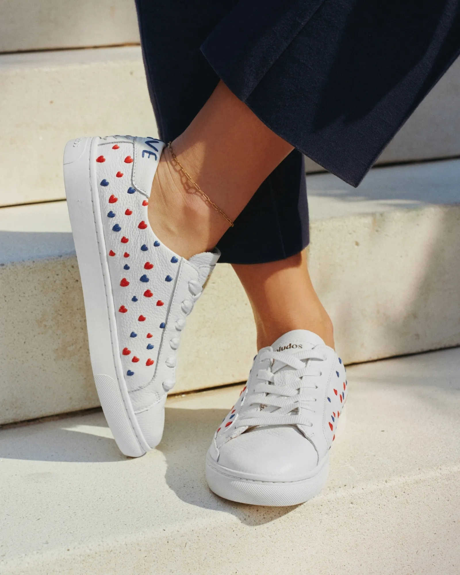 Womens_Sneakers_The Ibiza_Embroidery_Oasis White - Hearts